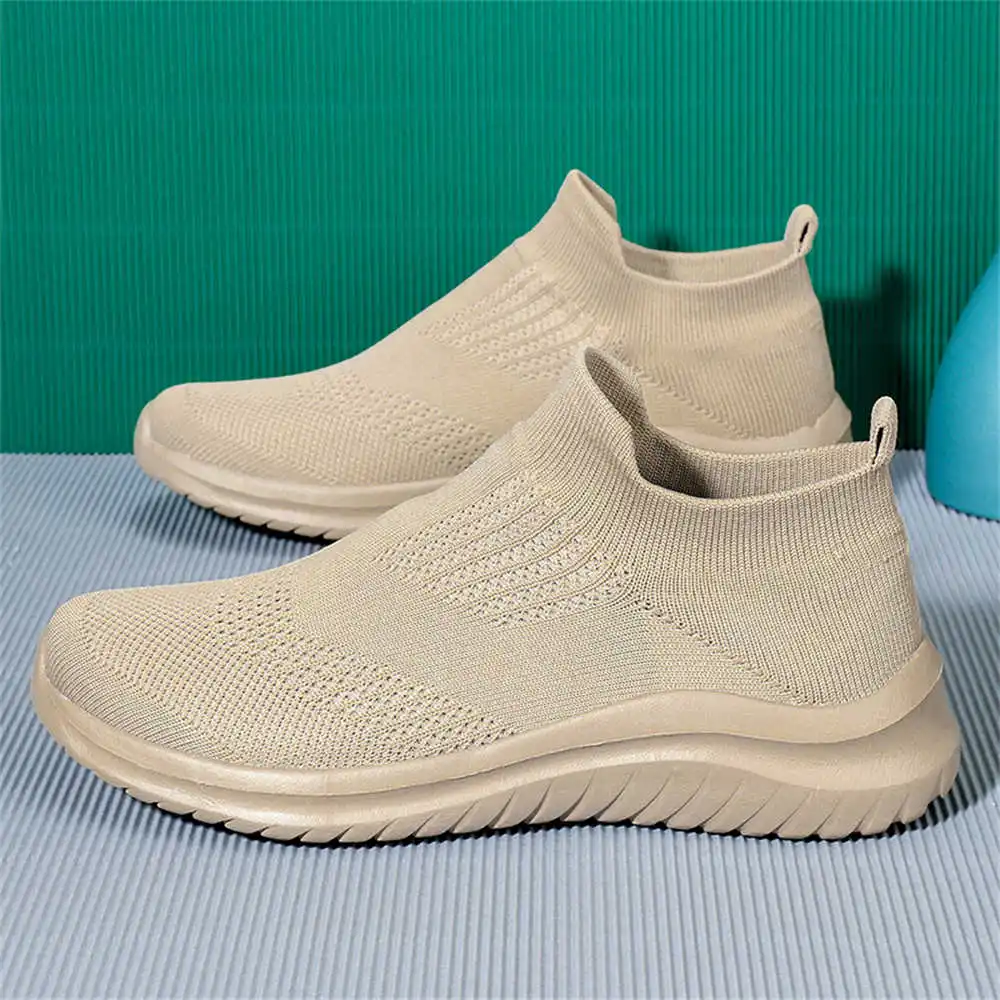 Beige Zachte Nieuwe Nieuwighei - Men Shoes Most Expensive recensie en prijs