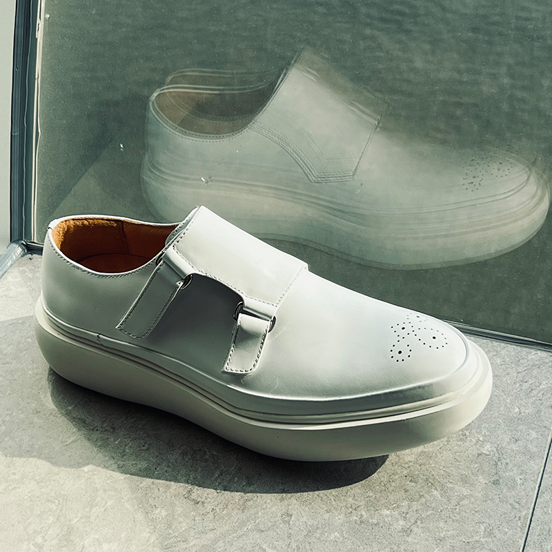 Minimalistische designer witte - Monk Strap Shoe recensie en prijs